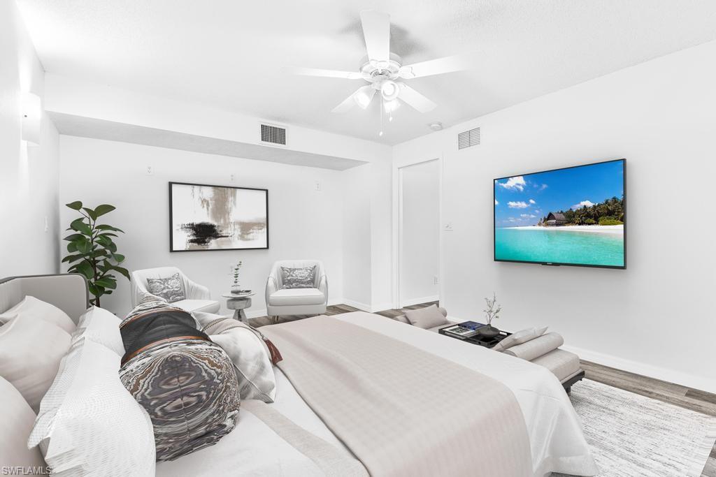 STRATFORD PLACE CONDO - Residential