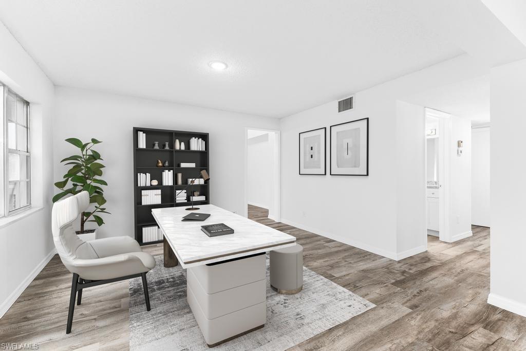 STRATFORD PLACE CONDO - Residential