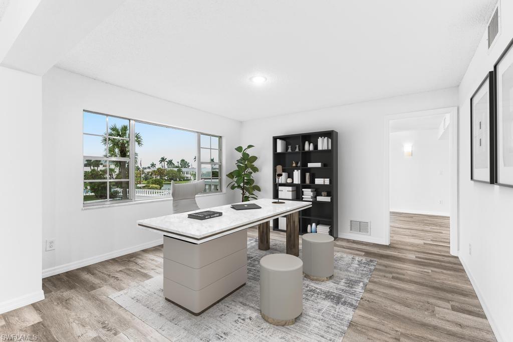 STRATFORD PLACE CONDO - Residential