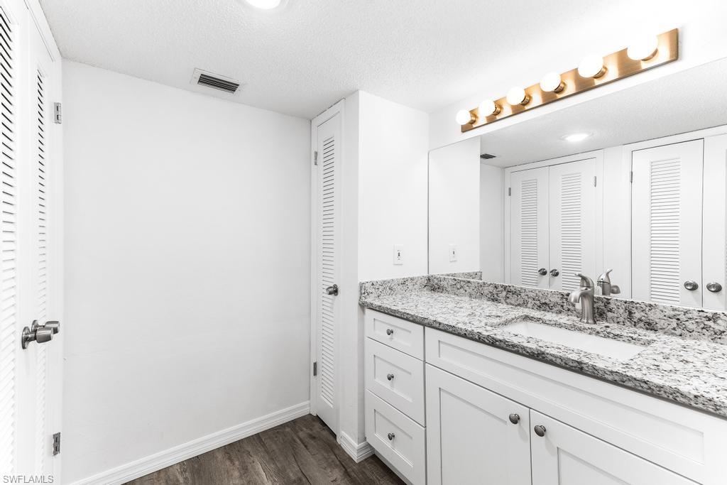 STRATFORD PLACE CONDO - Residential