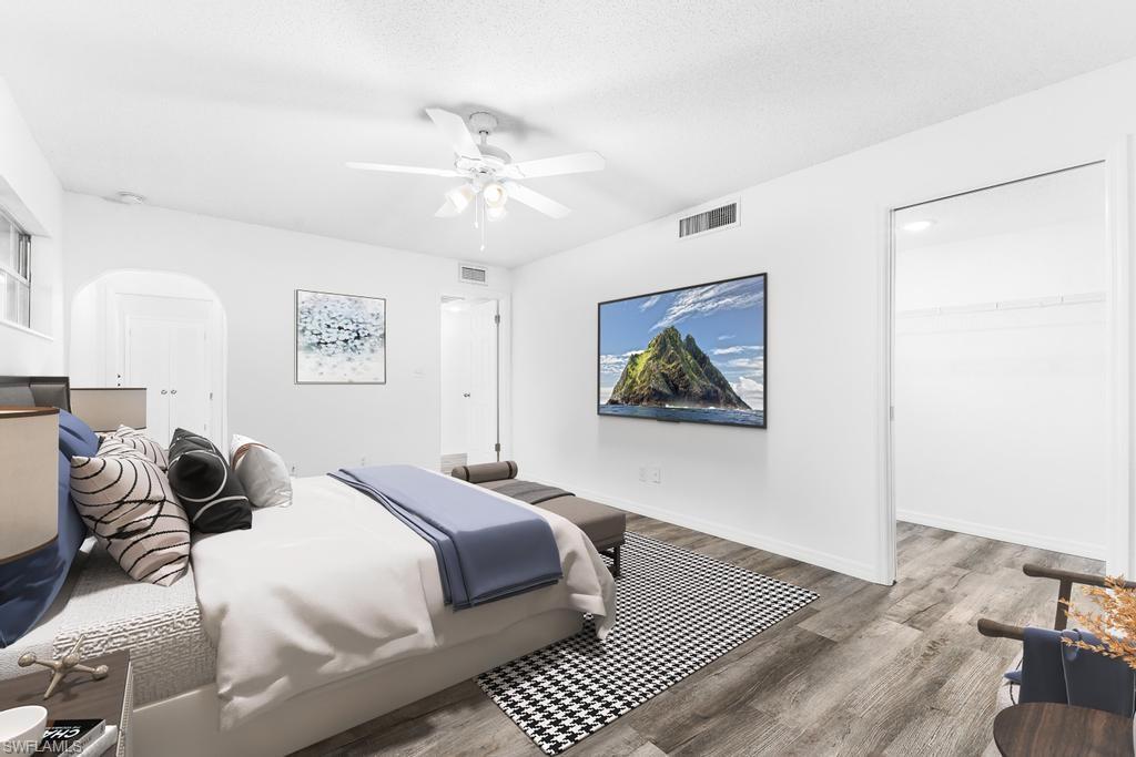 STRATFORD PLACE CONDO - Residential