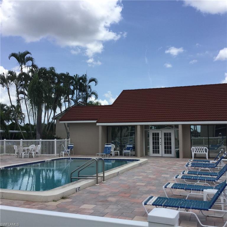 VILLAGES - Residential