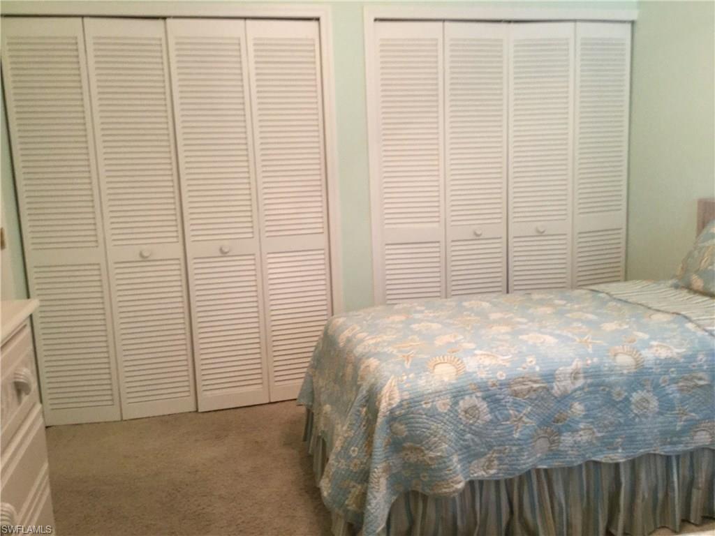 VILLAGES - Residential