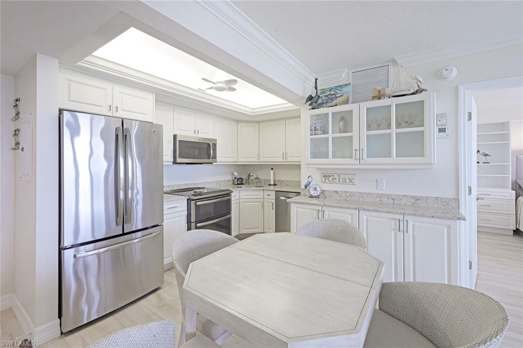 TRADEWINDS APTS OF MARCO ISLAND - Residential