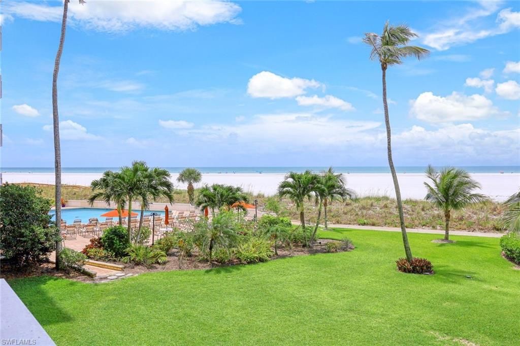 Photo of 180 Seaview CT #215, MARCO ISLAND, FL 34145 (MLS # 226014882)