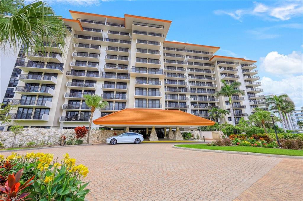 TRADEWINDS APTS OF MARCO ISLAND - Residential