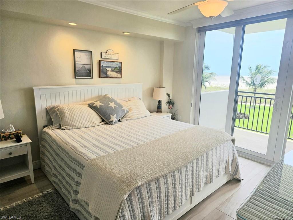 TRADEWINDS APTS OF MARCO ISLAND - Residential