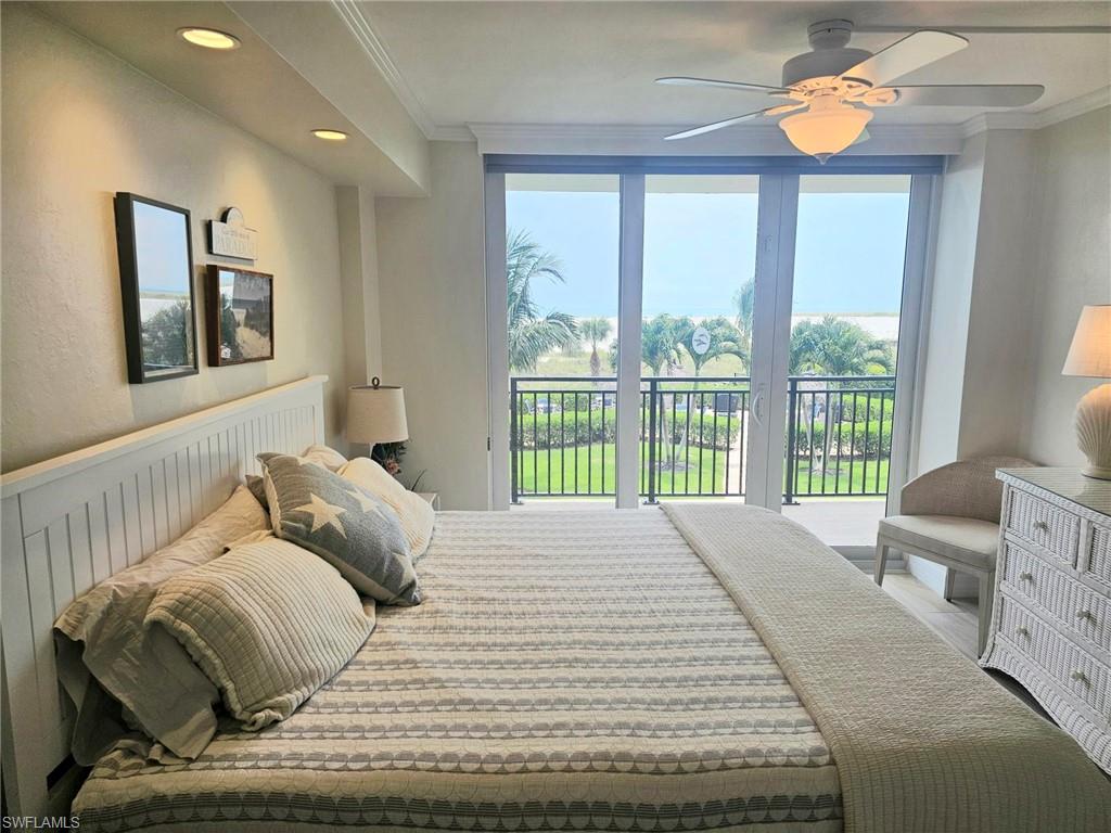 TRADEWINDS APTS OF MARCO ISLAND - Residential