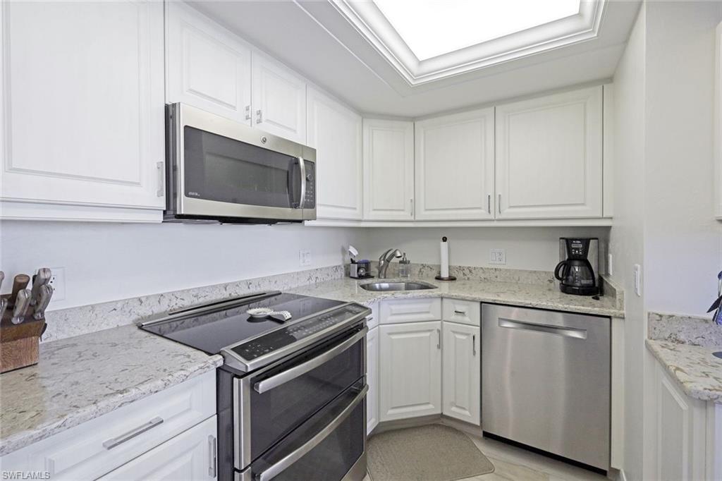 TRADEWINDS APTS OF MARCO ISLAND - Residential