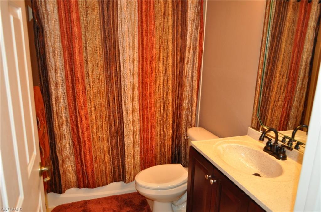 COLONNADE AT FORUM - Residential