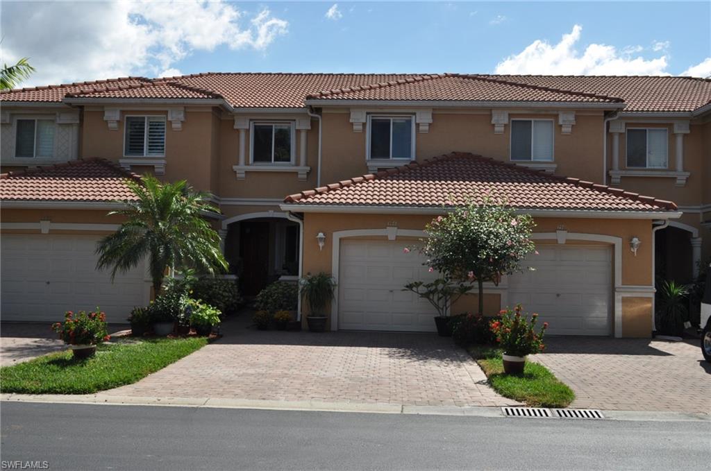 COLONNADE AT FORUM - Residential