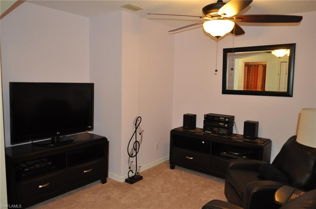 COLONNADE AT FORUM - Residential