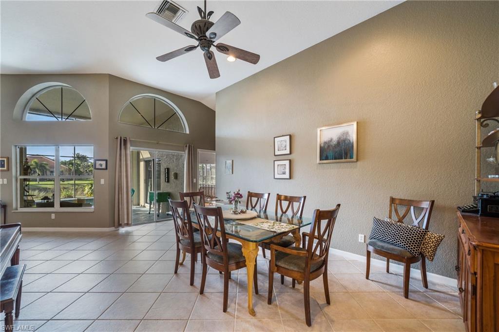 AUTUMN WOODS - Residential