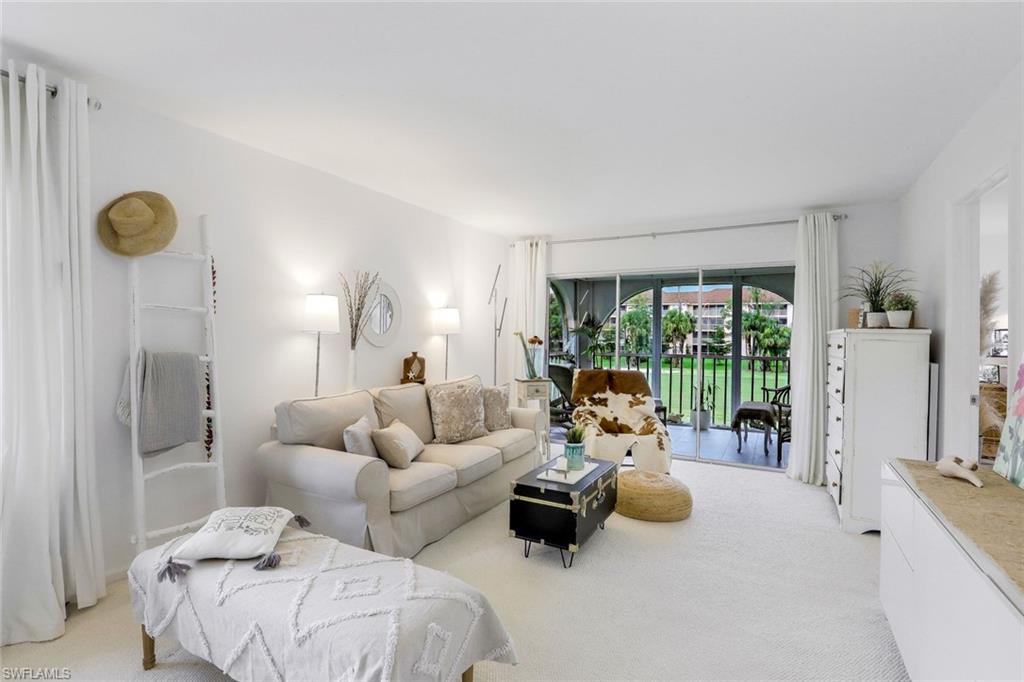 FOREST LAKES - Residential