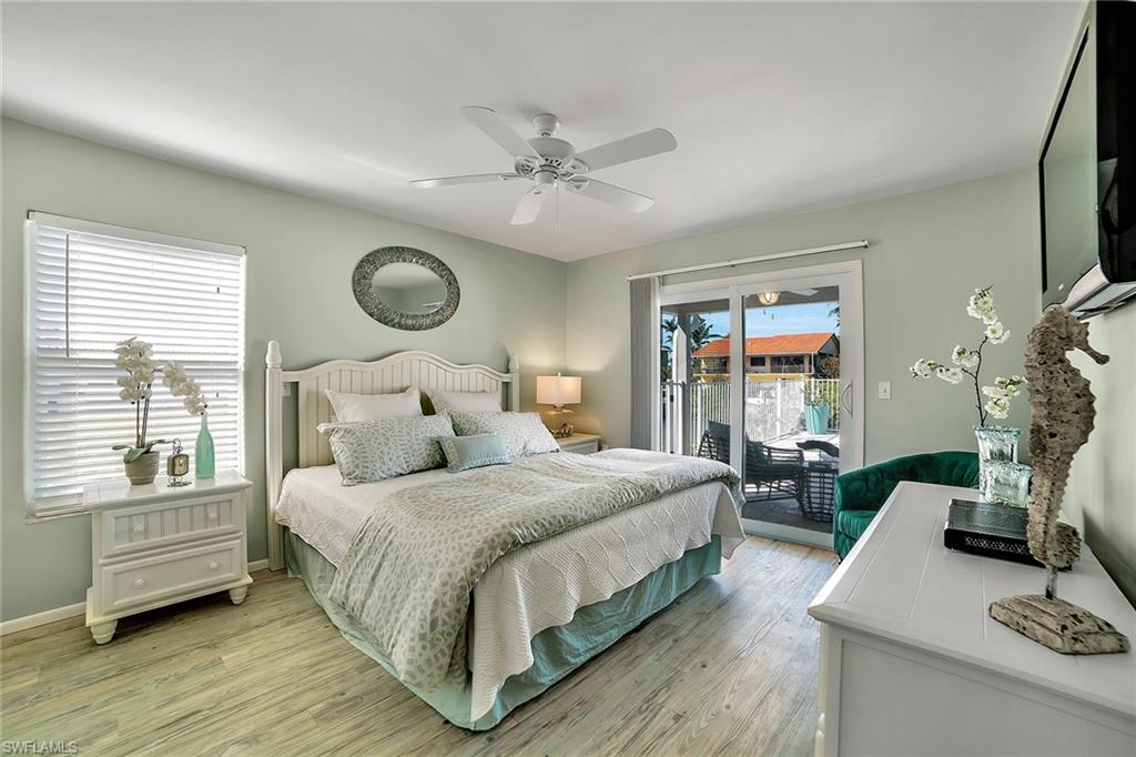 MARCO BEACH - Residential