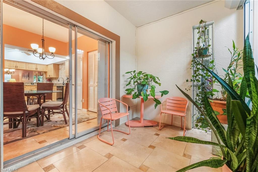 CHARDONNAY - Residential