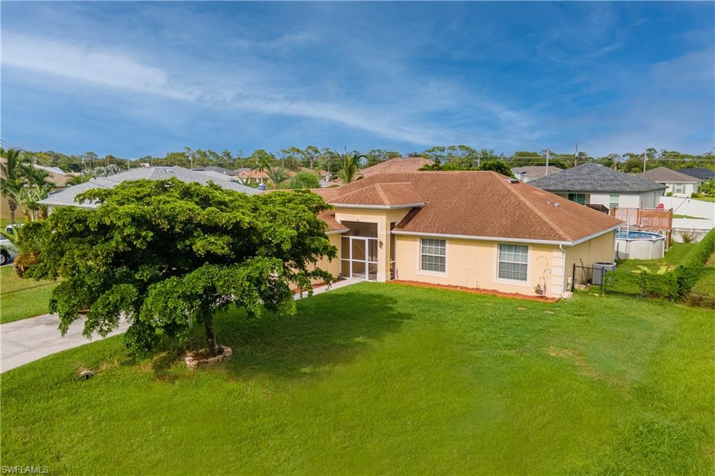 CAPE CORAL - Residential