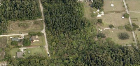 939, 959, 975 Ridge RD CAPE CORAL FL 33991