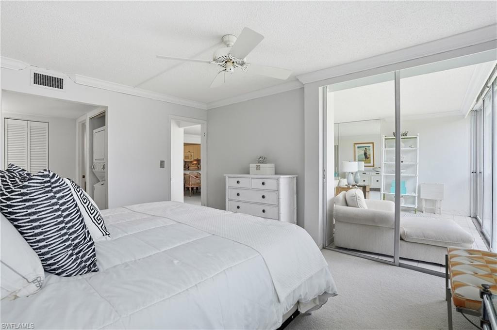 FOREST LAKES - Residential