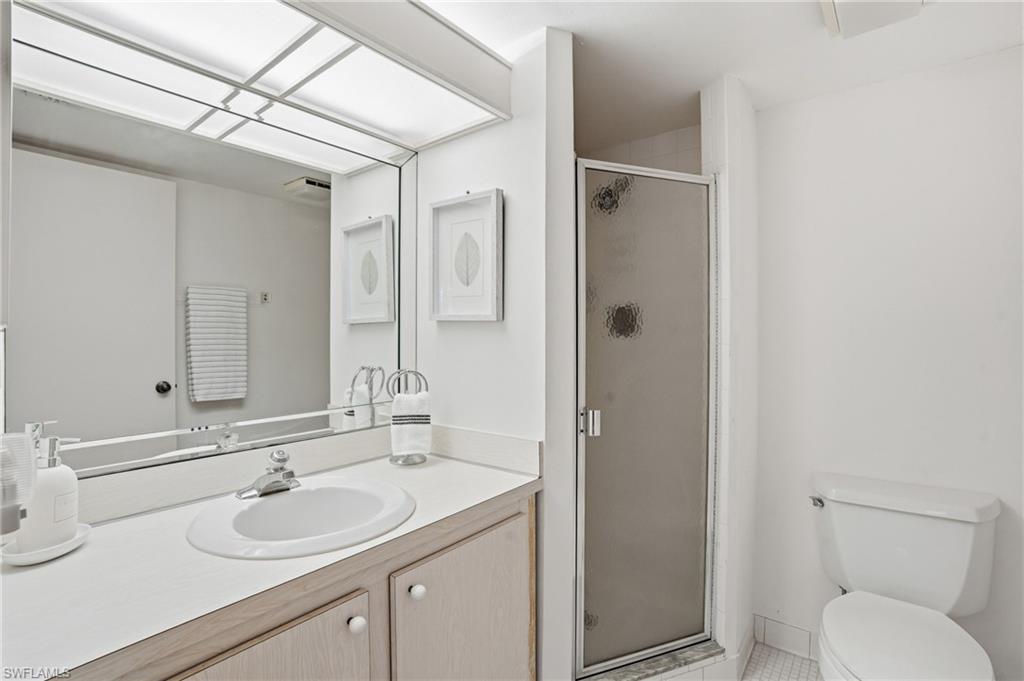 FOREST LAKES - Residential