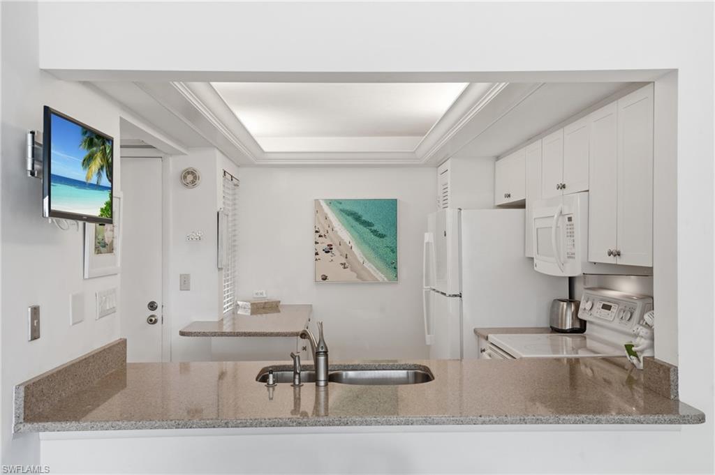 FOREST LAKES - Residential