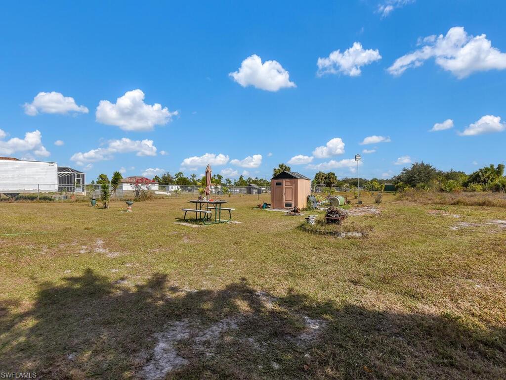 GOLDEN GATE ESTATES - Residential