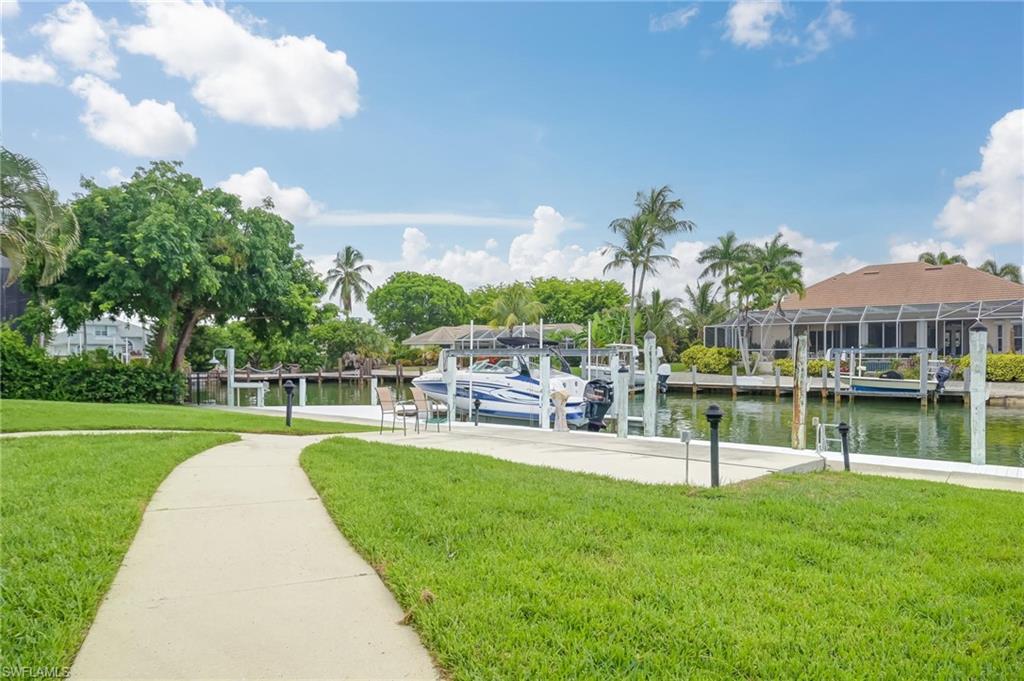 ESTATES - Residential