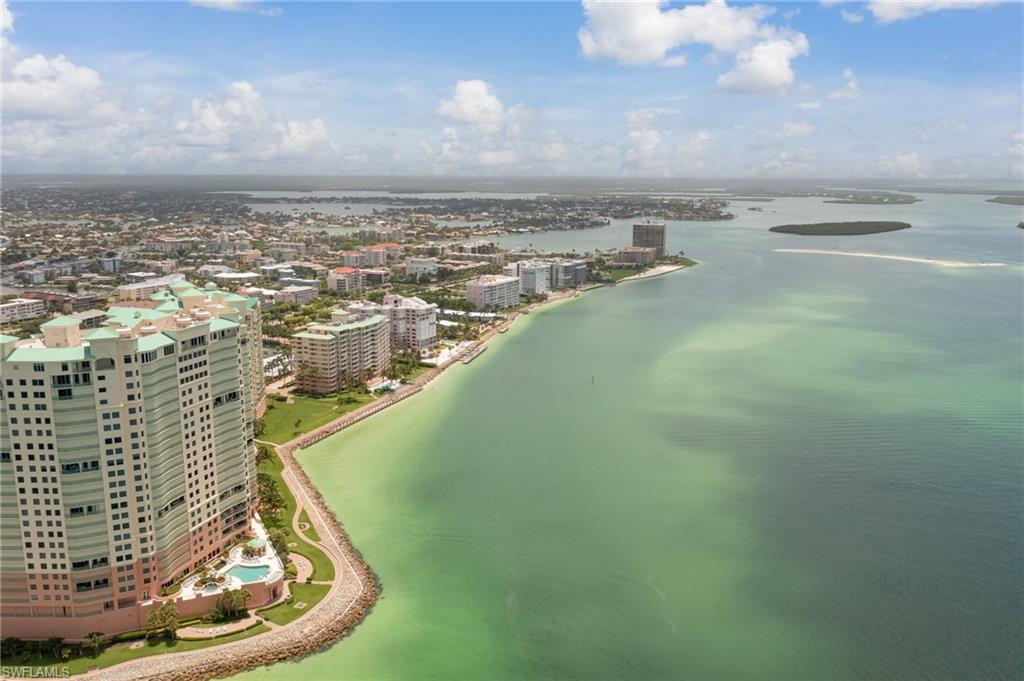 ESTATES - Residential