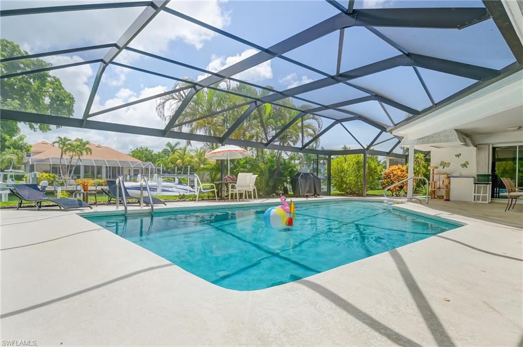 ESTATES - Residential