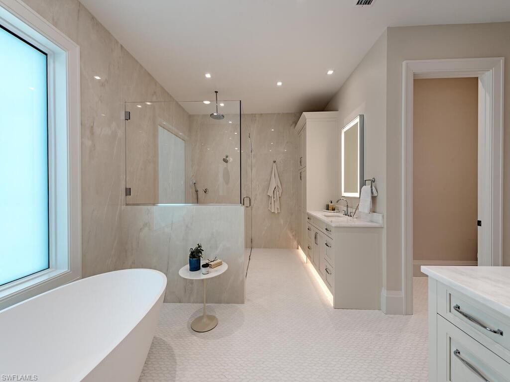 OLDE NAPLES - Residential