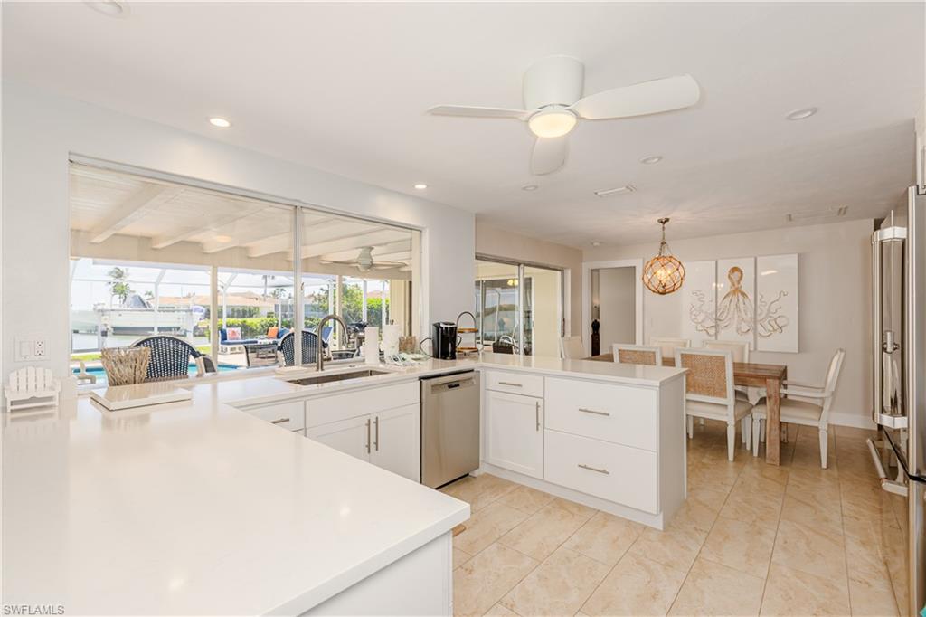 MARCO ISLAND - Residential