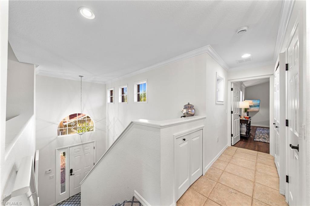 OAKWOOD - Residential