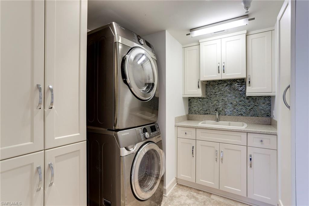 BRIGHTON AT BAY COLONY - Residential