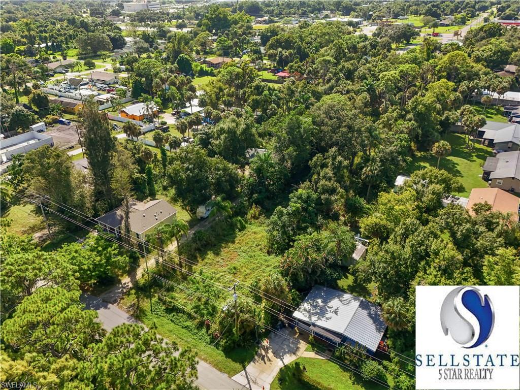 NORTH FORT MYERS - Land