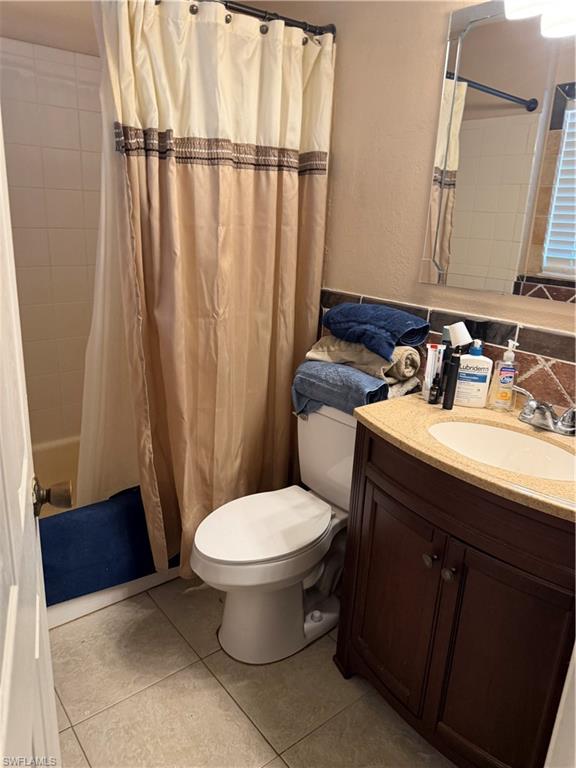 SAN CARLOS PARK - Residential