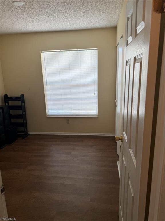 SAN CARLOS PARK - Residential