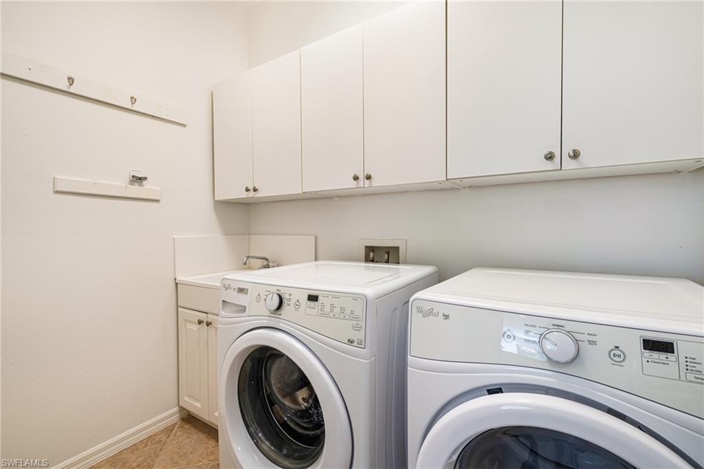 ROOKERY POINTE - Residential