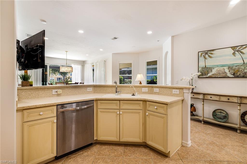 ROOKERY POINTE - Residential