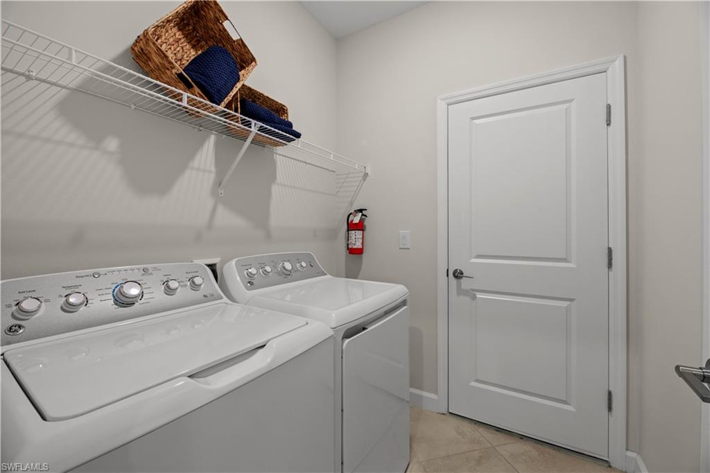 IBIS LANDING - Residential