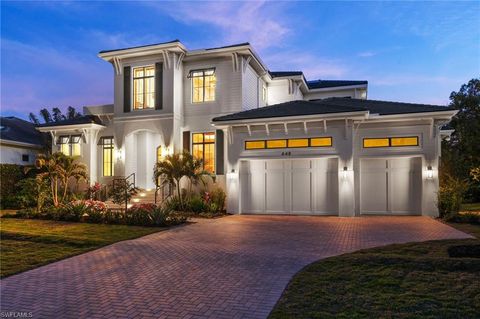 448 Devils LN NAPLES FL 34103