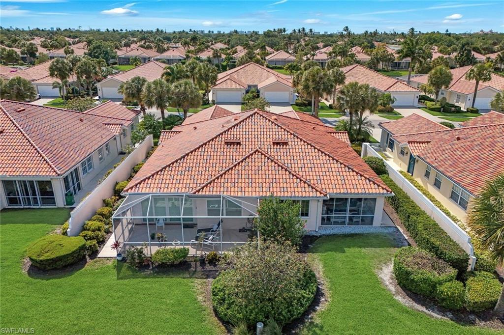 VILLAGE WALK - Residential