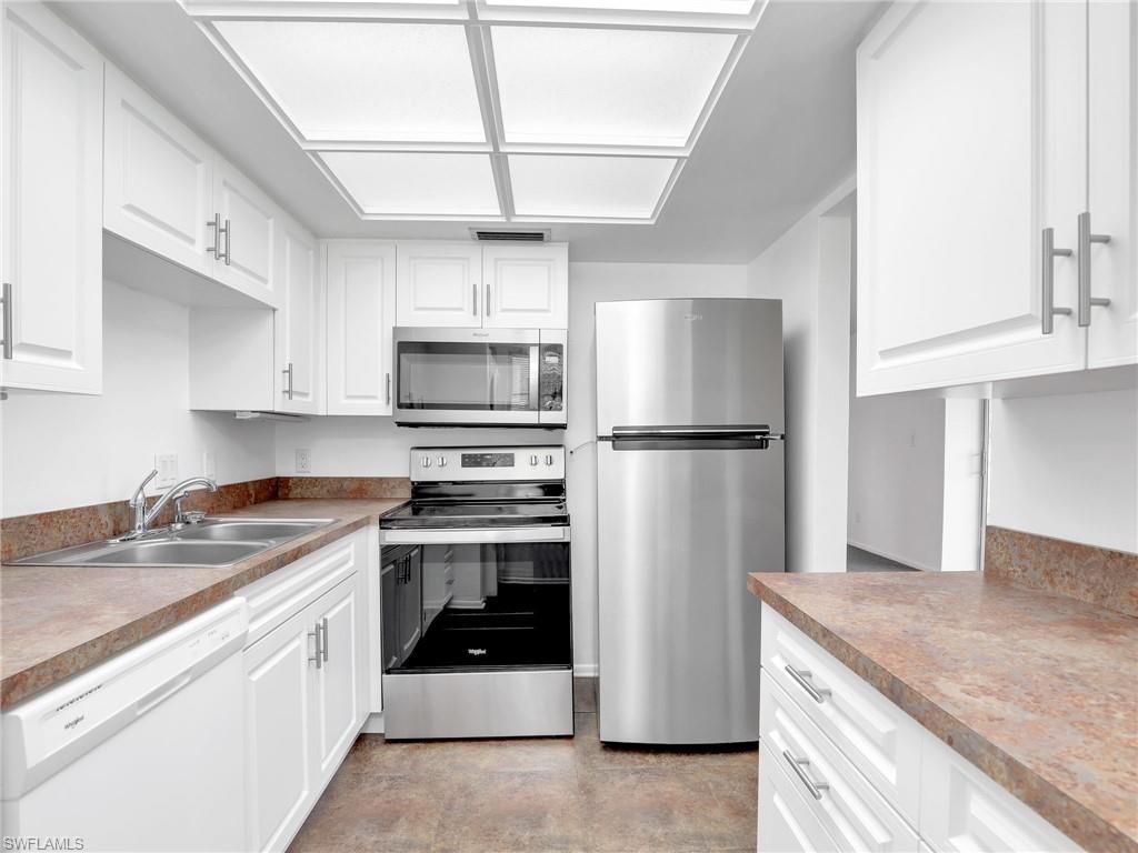 SORRENTO VILLAS - Residential