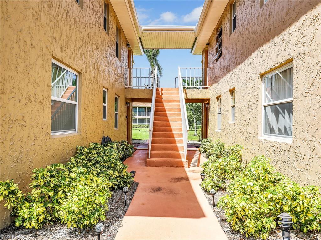 SORRENTO VILLAS - Residential