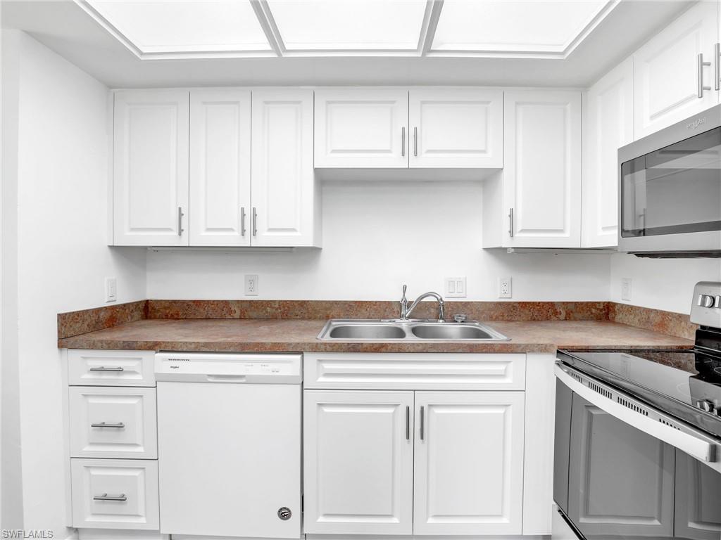 SORRENTO VILLAS - Residential