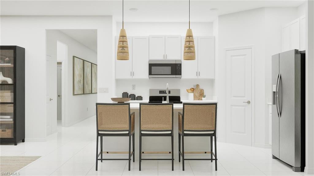 HAMPTON LAKES - Residential