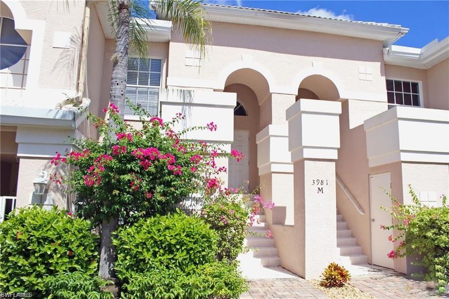 Great location west of US 41. This second floor, 2 bedroom + den, 2 bath Bermuda Cays condominium is located  within the gated community of Vanderbilt Lakes minutes to Barefoot and Bonita beaches. The unit features: volume ceilings, wrap around screened-n lanai, new roof, new refrigerator, washer/dryer and water heater w/ extended transferable warranty. Enjoy the community pool, spa, and tennis courts along with the close proximity to The Promenade, Coconut Point, Mercato, downtown Naples and the Regional Southwest Florida airport.