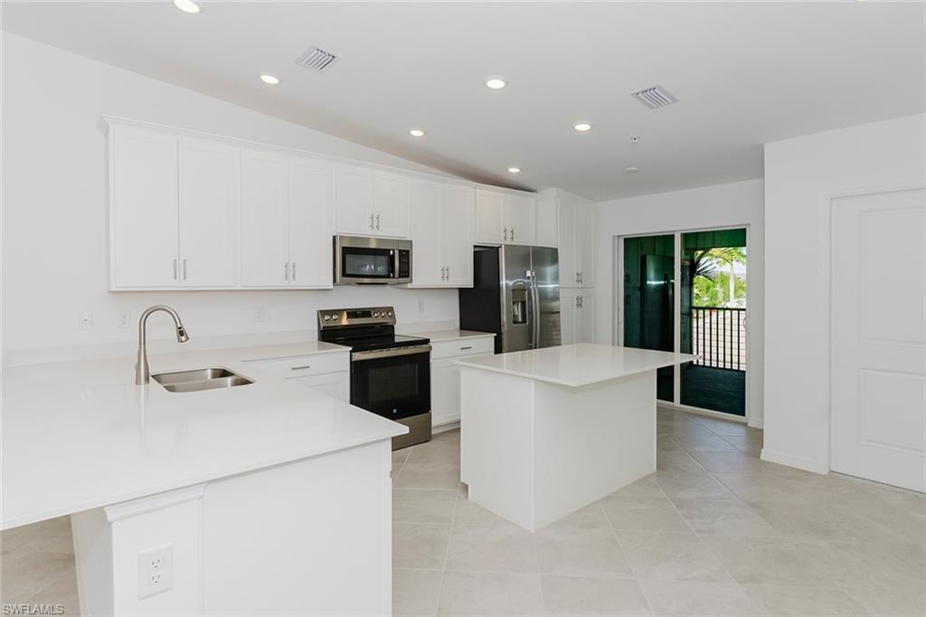 THE NATIONAL GOLF & COUNTRY CLUB AT AVE MARIA - Residential Lease