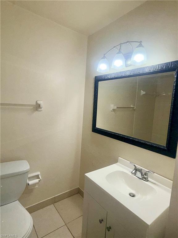 CONTEMPORARY  CONDO - Residential Lease