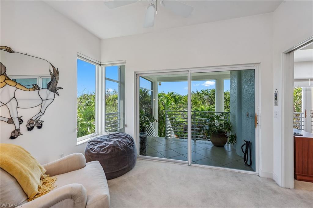 HIDEAWAY BEACH - Residential