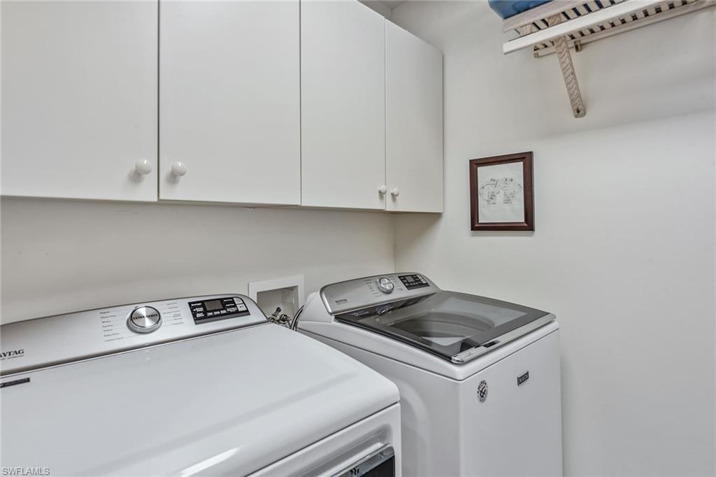 HIDEAWAY BEACH - Residential